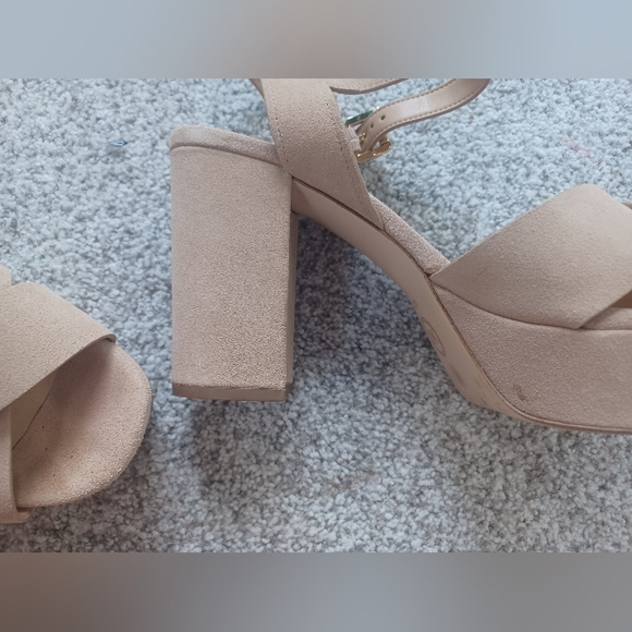 Women’s Michael Kors Divia platform sandal nude suede 10 - Picture 6 of 11